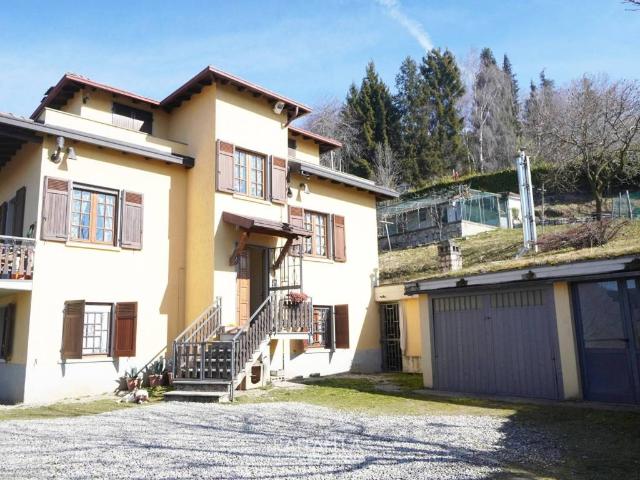 Villa in vendita a Grone BG