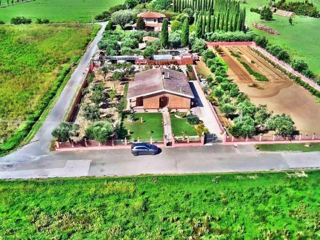 Villa in vendita a Grosseto GR