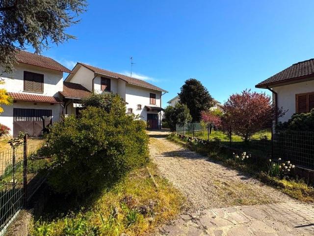 Villa in vendita a Gropello Cairoli PV