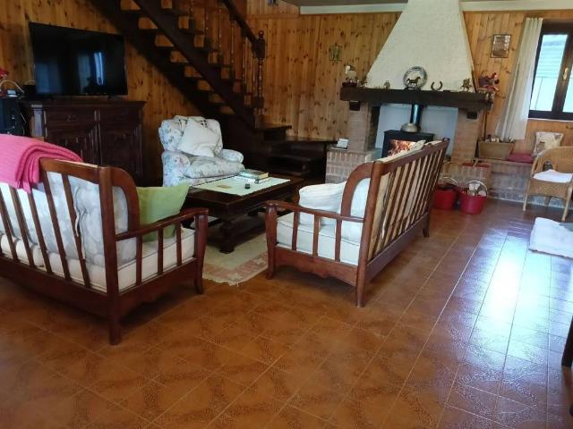 Villa in vendita a Gropparello PC