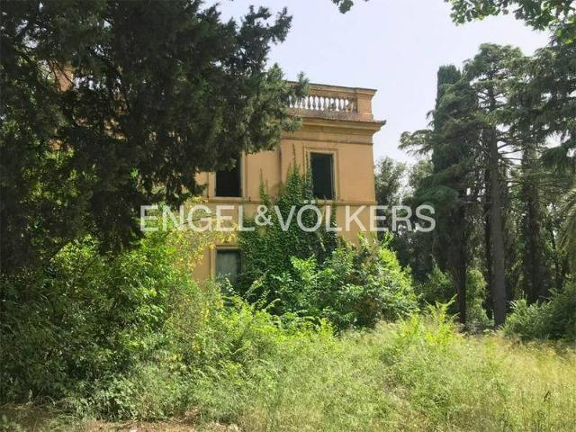 Villa in vendita a Grottaferrata RM