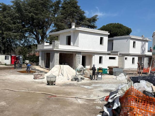 Villa in vendita a Grottaferrata RM