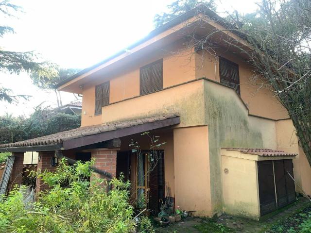 Villa in vendita a Grottaferrata RM