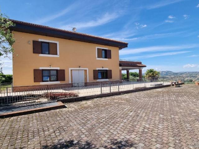 Villa in vendita a Grottaminarda