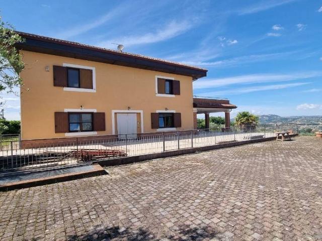 Villa in vendita a Grottaminarda AV
