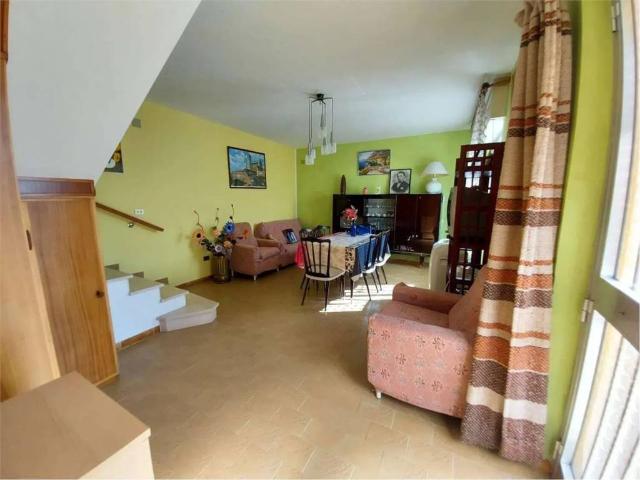 Villa in vendita a Gualdo MC