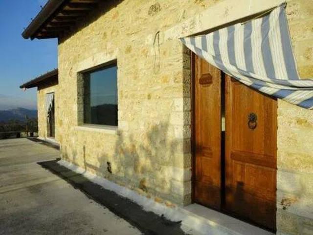 Villa in vendita a Gualdo Cattaneo PG