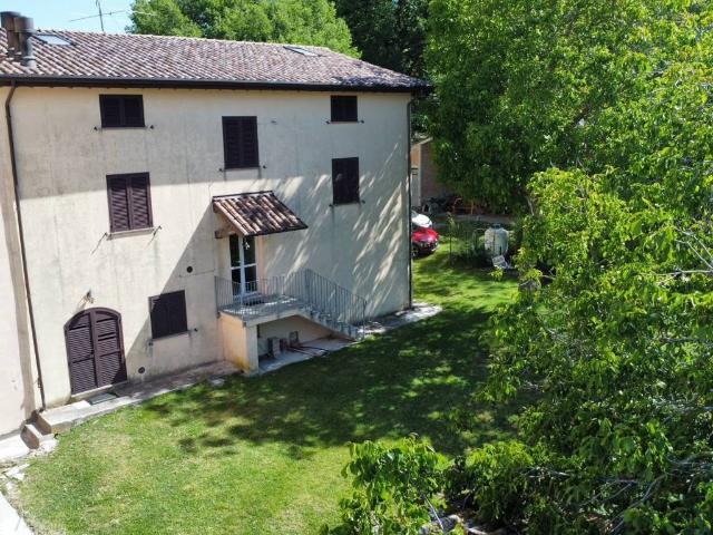 Villa in vendita a Gualdo Tadino PG