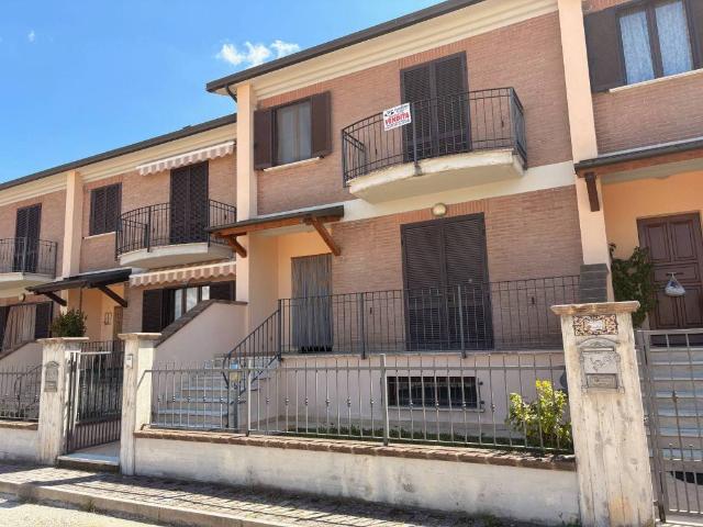Villa in vendita a Gualdo Tadino PG