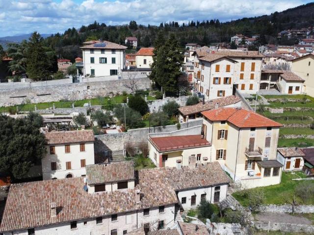 Villa in vendita a Gualdo Tadino PG