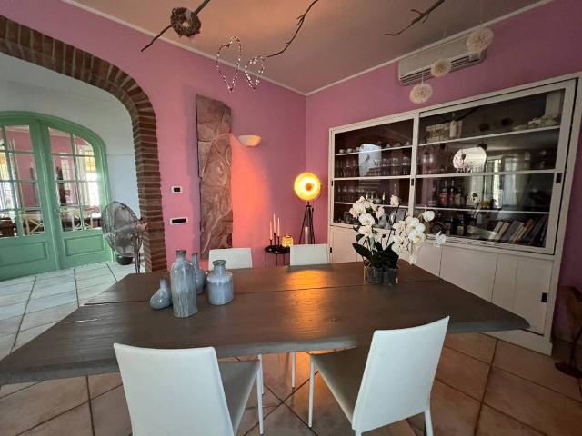 Villa in vendita a Gualtieri RE