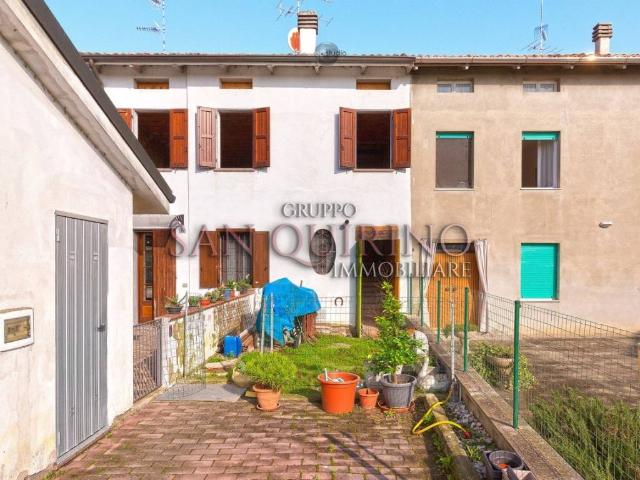 Villa in vendita a Gualtieri RE