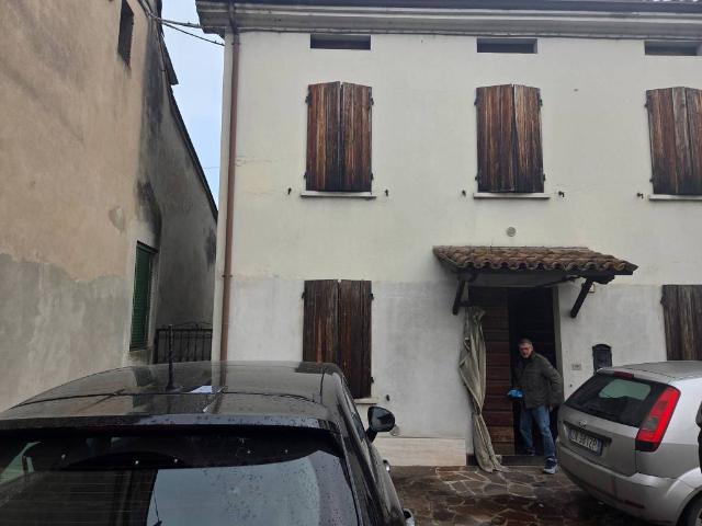 Villa in vendita a Guastalla RE