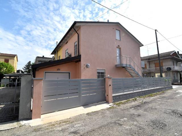 Villa in vendita a Guastalla RE