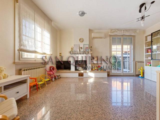 Villa in vendita a Guastalla RE