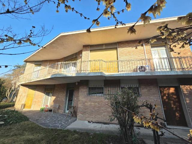 Villa in vendita a Guastalla RE