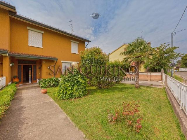 Villa in vendita a Guastalla RE