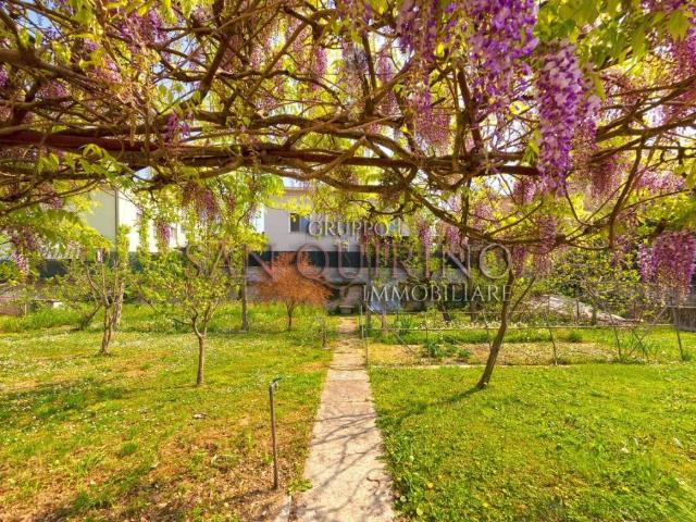 Villa in vendita a Guastalla RE