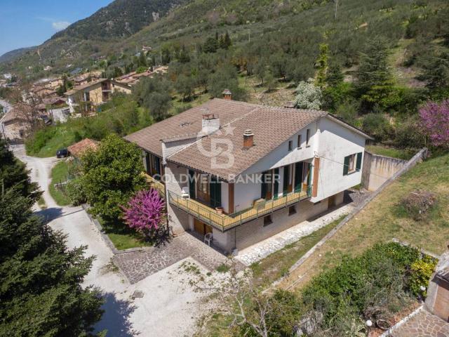 Villa in vendita a Gubbio PG