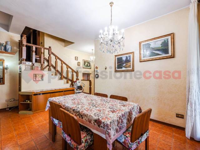 Villa in vendita a Gudo Visconti MI