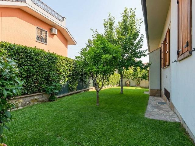 Villa in vendita a Guidonia Montecelio RM