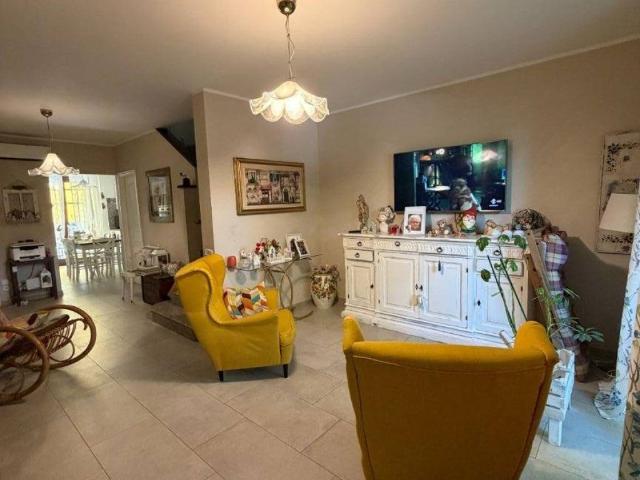 Villa in vendita a Guidonia Montecelio RM