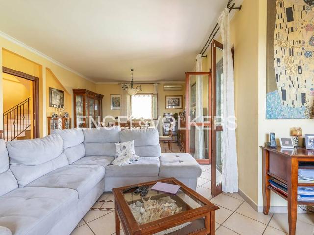 Villa in vendita a Guidonia Montecelio RM