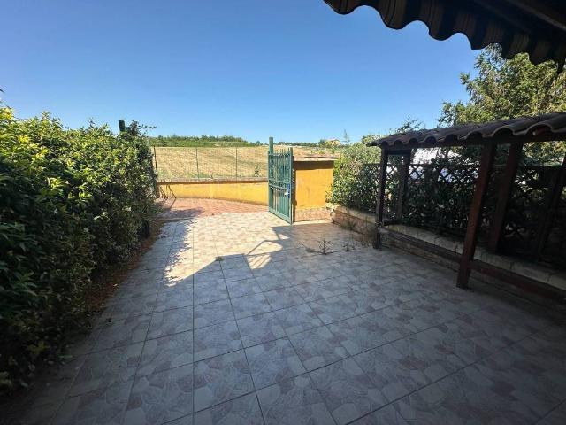 Villa in vendita a Guidonia Montecelio RM
