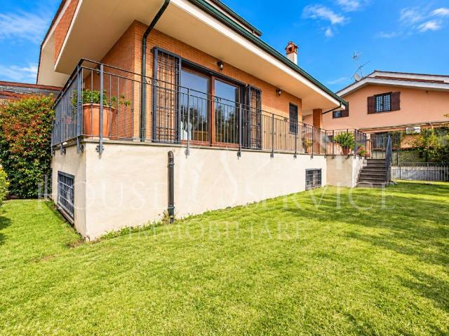 Villa in vendita a Guidonia Montecelio RM