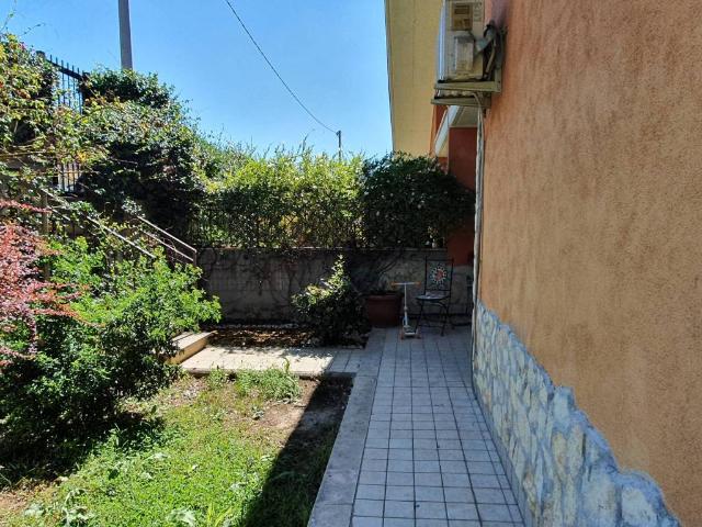 Villa in vendita a Guidonia Montecelio RM