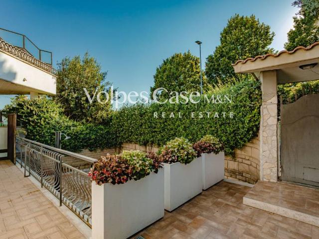 Villa in vendita a Guidonia Montecelio RM