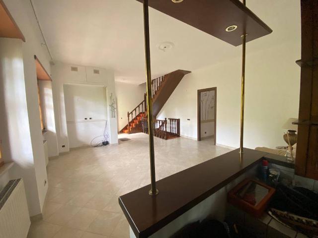 Villa in vendita a Guidonia Montecelio RM