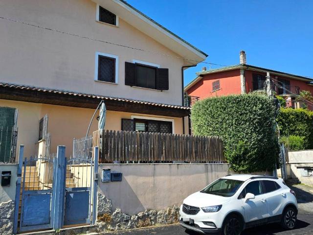 Villa in vendita a Guidonia Montecelio RM