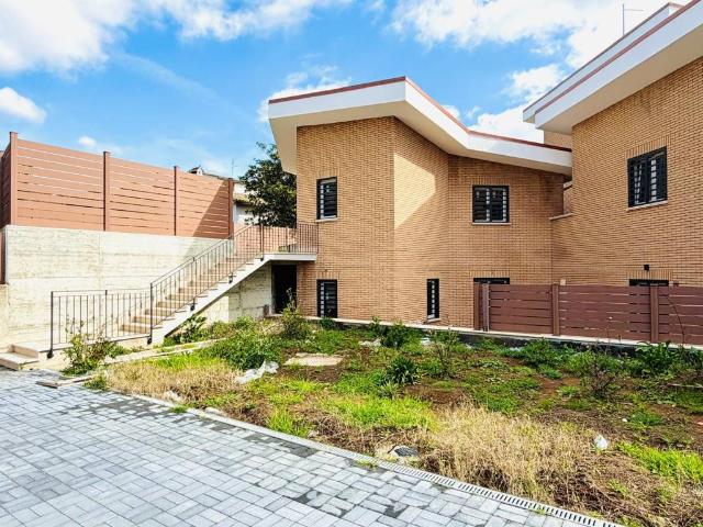Villa in vendita a Guidonia Montecelio RM