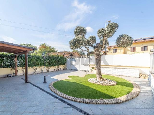 Villa in vendita a Guidonia Montecelio RM