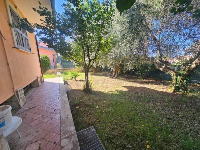 Villa in vendita a Guidonia Montecelio RM