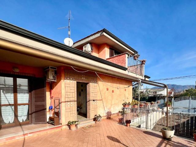Villa in vendita a Guidonia Montecelio RM