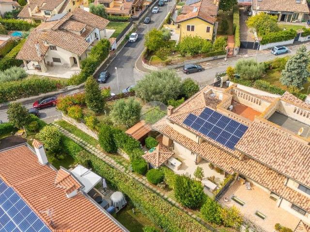 Villa in vendita a Guidonia Montecelio RM