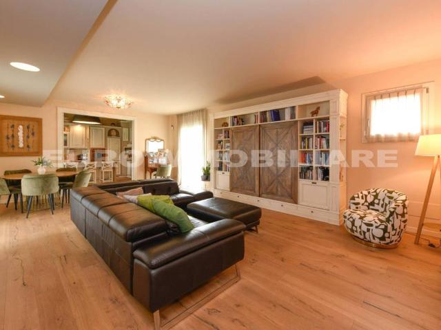 Villa in vendita a Gussago BS