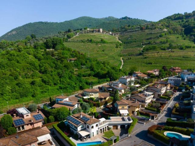 Villa in vendita a Gussago BS