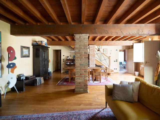 Villa in vendita a Gussago BS