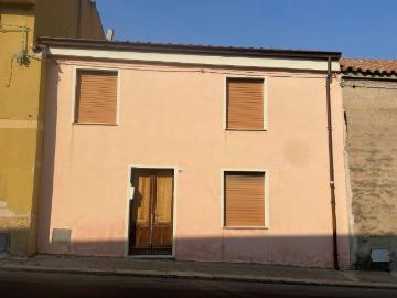 Villa in vendita a Guspini VS