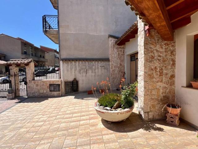 Villa in vendita a Guspini VS