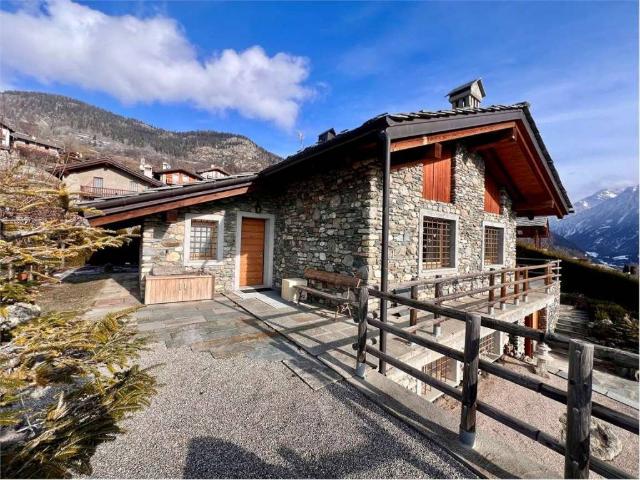 Villa in vendita a Doues AO