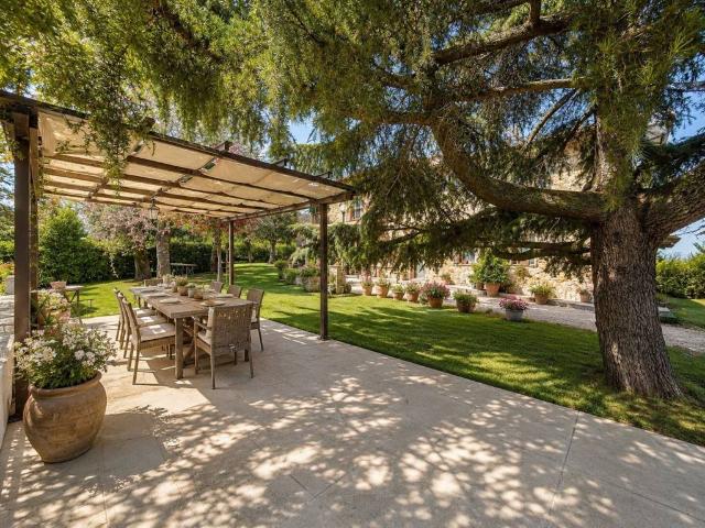 Villa in vendita a Dozza BO