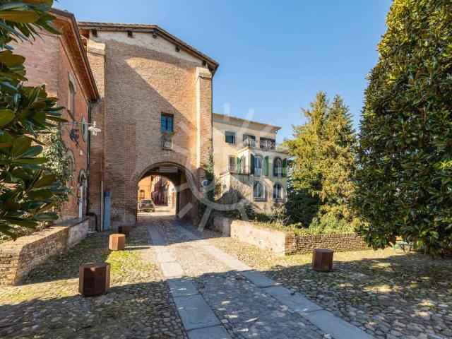 Villa in vendita a Dozza BO