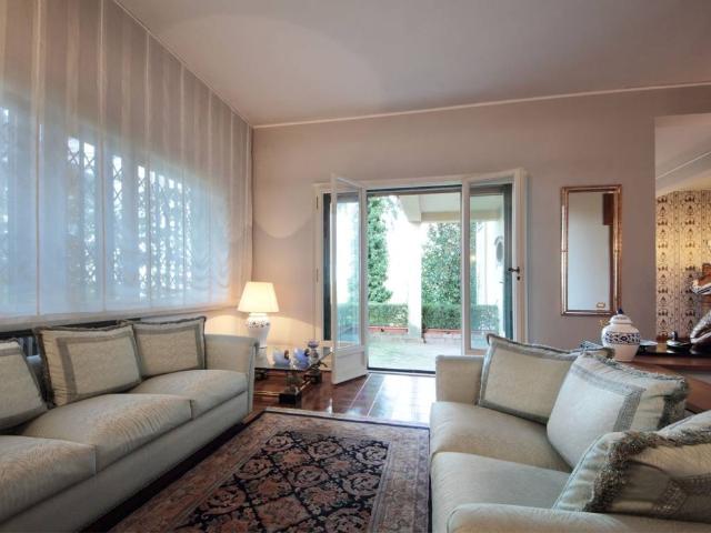 Villa in vendita a Dozza BO