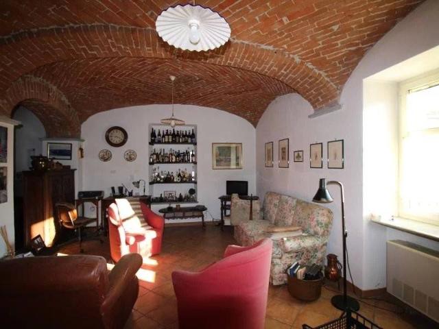 Villa in vendita a Dogliani CN