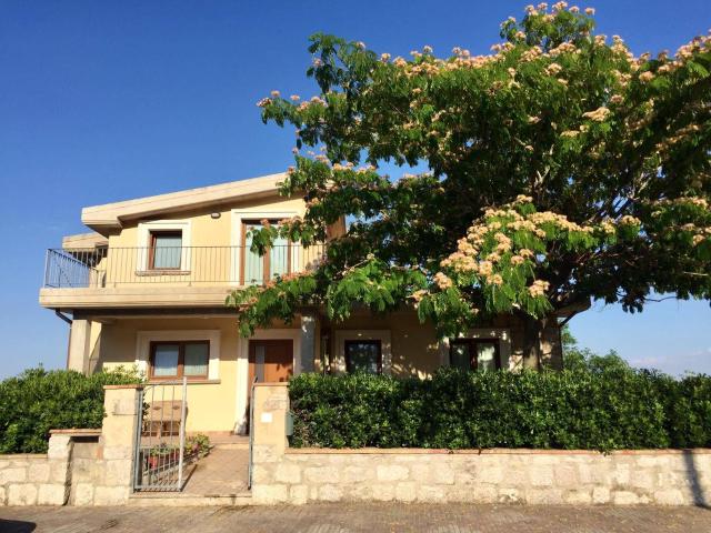 Villa in vendita a Dogliola