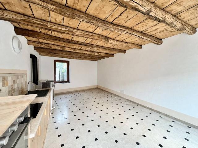 Villa in vendita a Dolcè VR